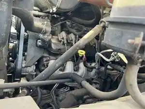 Used 2005 GMC C5500 A/C Compressor (Stock #70796)) Part Image