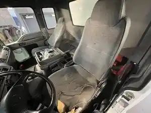 Used 2004 GMC WT5500 Cab (Stock #79281)) Part Image