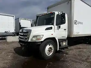 Used 2011 HINO 268 Cooling Assembly (Stock #74120)) Part Image