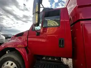 Used 2004 INTERNATIONAL 4300 Cab (Stock #75236)) Part Image