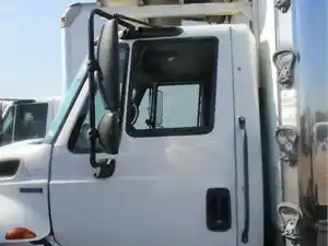 Used 2011 INTERNATIONAL 4300 Door (Stock #32268)) Part Image