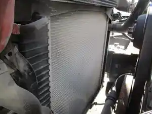 Used 2012 INTERNATIONAL 4300 Radiator (Stock #15493)) Part Image