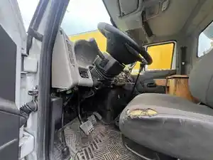 Used 2010 INTERNATIONAL 4300 Steering Column (Stock #77963)) Part Image