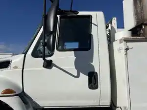 Used 2013 INTERNATIONAL 4400 Door (Stock #70980)) Part Image