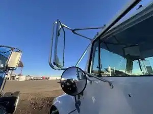 Used 1997 INTERNATIONAL 4700 Mirror (Stock #78374)) Part Image