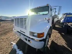 Used 1997 INTERNATIONAL 4700 Bumper (Stock #78370)) Part Image