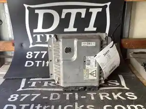 Used 2015 ISUZU 4HK1TC ECM (Stock #26029)) Part Image