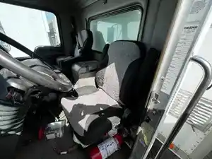 Used 2013 KENWORTH T270 Cab (Stock #73185)) Part Image
