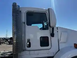 Used 2015 KENWORTH T800 Door (Stock #73894)) Part Image