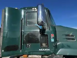 Used 2016 MACK CXU612 Door (Stock #76706)) Part Image