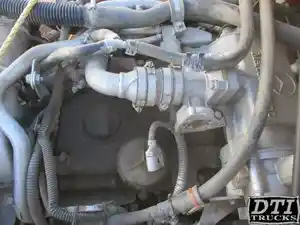 Used 2009 MERCEDES OM926 Valve Cover (Stock #35669)) Part Image