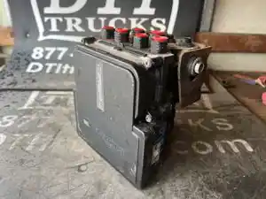 Used 1999 GMC C7 ABS ECM (Stock #83698)) Part Image