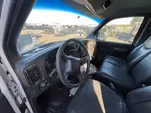 Used 2005 GMC C5500 Dash Ass'y (Stock #77586)) Part Image