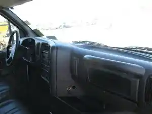 Used 2005 GMC C7500 Dash Ass'y Image