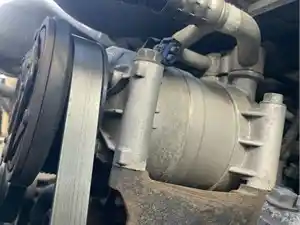 Used 2006 GMC C5500 A/C Compressor (Stock #71353)) Part Image
