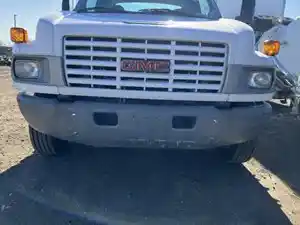 Used 2006 GMC C5500 Grille (Stock #69874)) Part Image