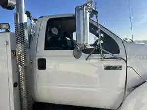 Used 2007 FORD F750 Door (Stock #71083)) Part Image