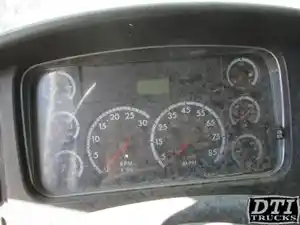 Used 2007 FREIGHTLINER M2 112 Instrument Cluster (Stock #51147)) Part Image
