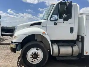 Used 2013 INTERNATIONAL 4400 Cab (Stock #82598)) Part Image