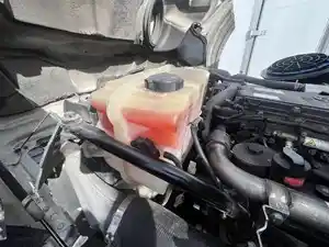 Used 2015 FREIGHTLINER M2 112 Radiator Overflow Bottle (Stock #79856)) Part Image