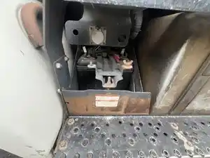 Used 2015 HINO 268 Battery Box (Stock #81922)) Part Image