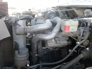 Used 1999 INTERNATIONAL DT 466E Head (Stock #21114)) Part Image