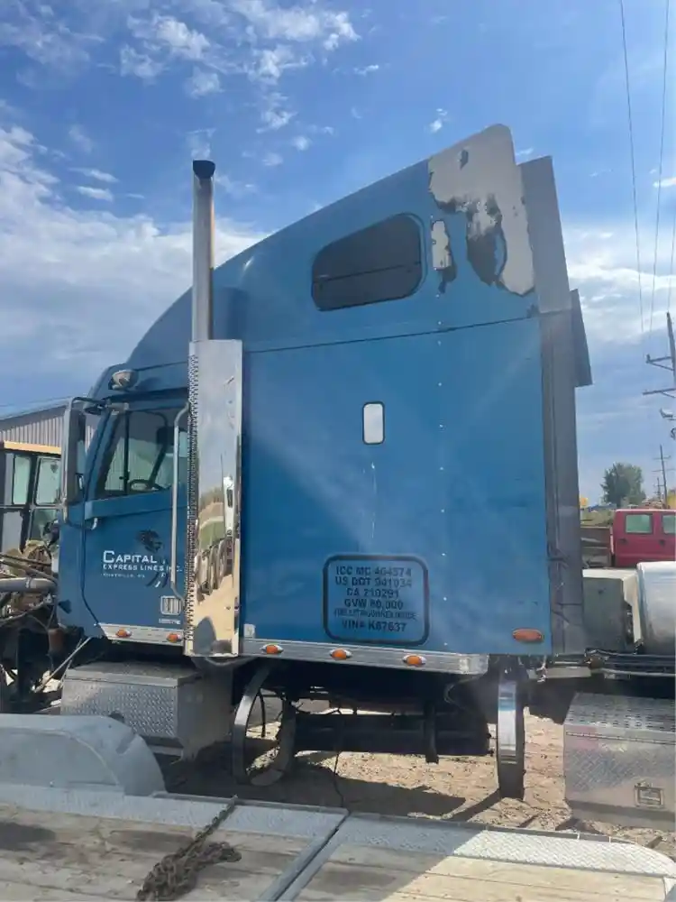 Used Universal Freightliner CORONADO Cab for sale Winger Minnesota