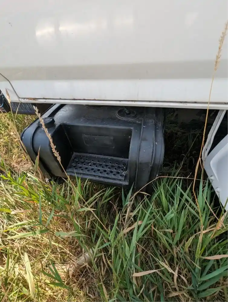 Used 1990 International 8300 Fuel Tank for sale Winger Minnesota