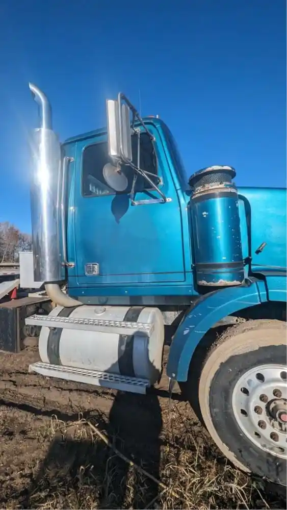 Used 2002 Western Star 4964SX Cab for sale Winger Minnesota United
