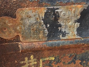 Used Eaton DS404 Axle Housing (Front) (Stock #P-228518)) Part Image