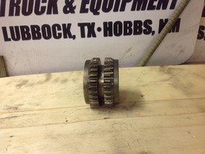 Used Eaton/Fuller SUPER 10 Trans Misc Part (Stock #21930 U)) Part Image