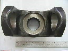 New Eaton RS402 Differential Yoke (Stock #6-4-6001X)) Part Image