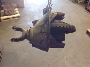 Used Eaton RS402 Rear Rear (Tandem Rear or Single) (Stock #P-228200)) Part Image