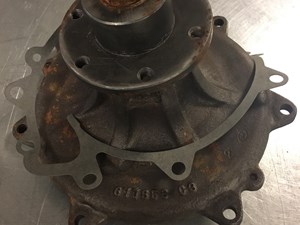 Remanufactured International DT466 Water Pump (Stock #735327C91)) Part Image