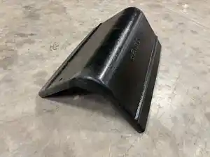 New 2004 Kenworth T600-T800 Battery Box Cover (Stock #P-2283922)) Part Image