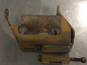 Used Bracket (Stock #P-228410)) Part Image