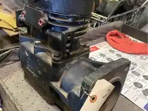 Remanufactured Mack 6 CYLINDER Air Compressor (Stock #282586)) Part Image