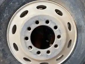 Used 1992 Hub Pilot / Unimount 24.5" Wheel (Stock #77-S-2)) Part Image