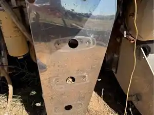 Used 1995 Peterbilt 379 Cowl (Stock #552-S-4)) Part Image