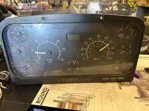 Used 2004 Kenworth T2000 Instrument Cluster (Stock #Q43-1008-1-202)) Part Image