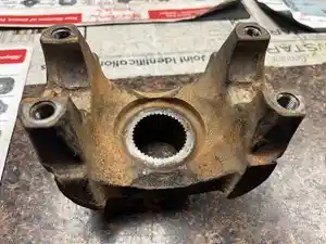 Used Spicer Part by Number (Stock #P-2283990)) Part Image