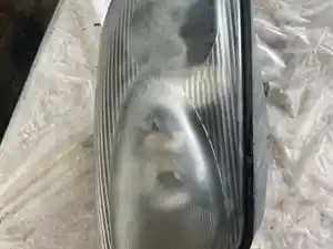 Used 2014 VOLVO VNL Headlamp Assy (Stock #25582)) Part Image