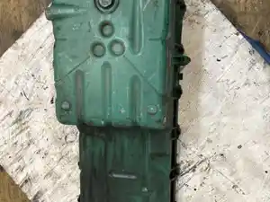 Used 9999 VOLVO Oil Pan (Stock #26474)) Part Image