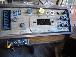 Used 1989 VolvoWhiteGMC ACL64 Dash Ass'y (Stock #505744-18)) Part Image