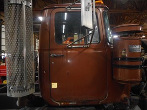 Used 1990 Mack RD688S Door (Stock #008579-6)) Part Image
