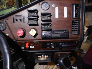 Used 1991 Freightliner FLD112 Dash Ass'y (Stock #514652-24)) Part Image