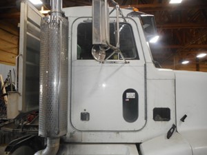 Used 1991 Peterbilt 377 Door (Stock #303740-8)) Part Image