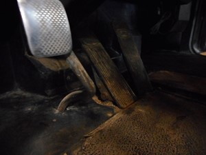 Used 1991 Peterbilt 377 Throttle Position Sensor (Stock #308596-19)) Part Image
