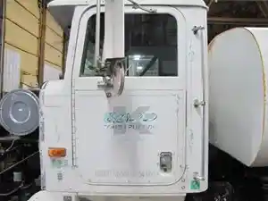 Used 1993 International 9400 Door (Stock #065148-6)) Part Image