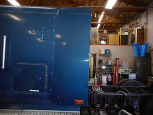 Used 1995 Freightliner FLD Cab Fairing (Stock #719531-11)) Part Image